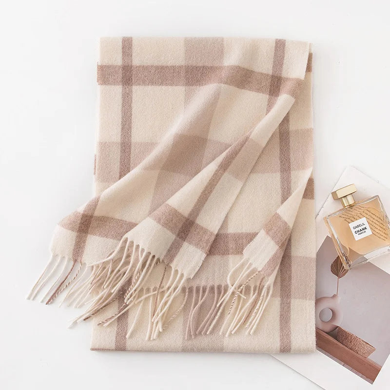 Cream camel windowpane cashmere scarf displaying slender crossing stripes