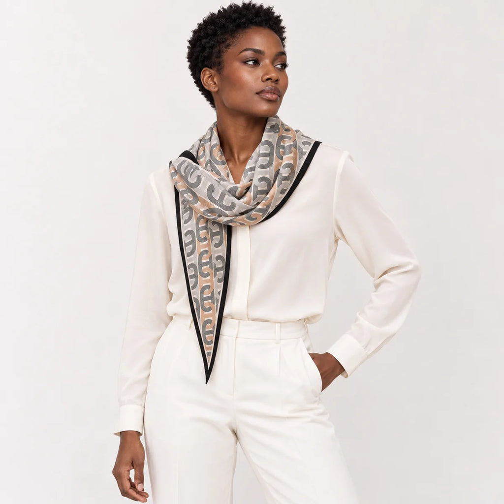 Retro Geometric Wool Scarf