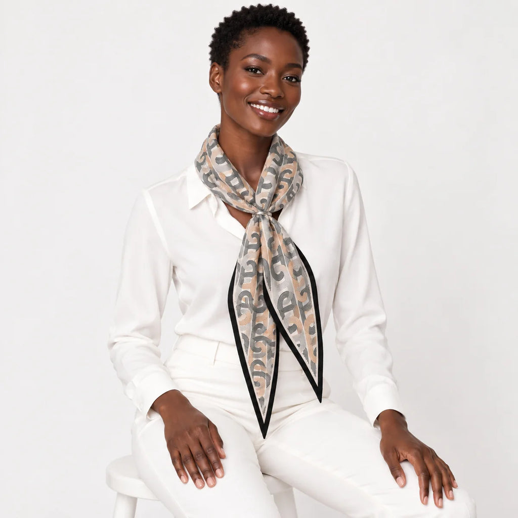 Retro Geometric Wool Scarf