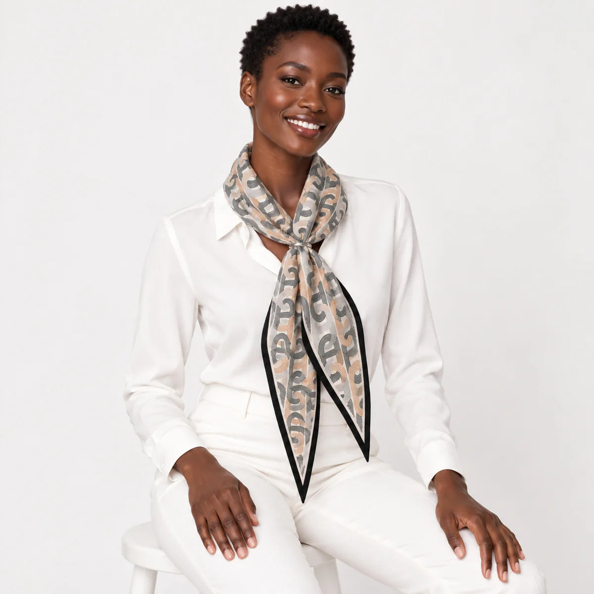 Retro Geometric Wool Scarf