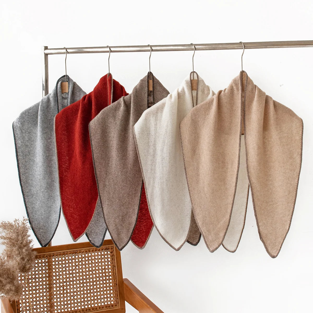Pointed Knit Cashmere Shawl