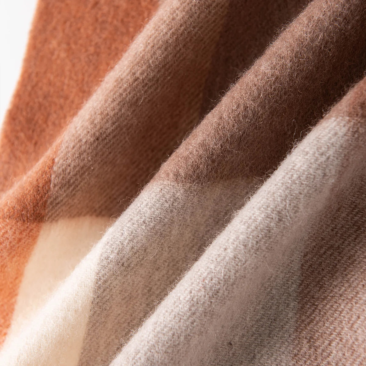 Broadband Check Wool Scarf