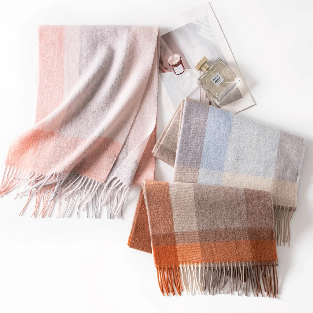 Broadband Check Wool Scarf